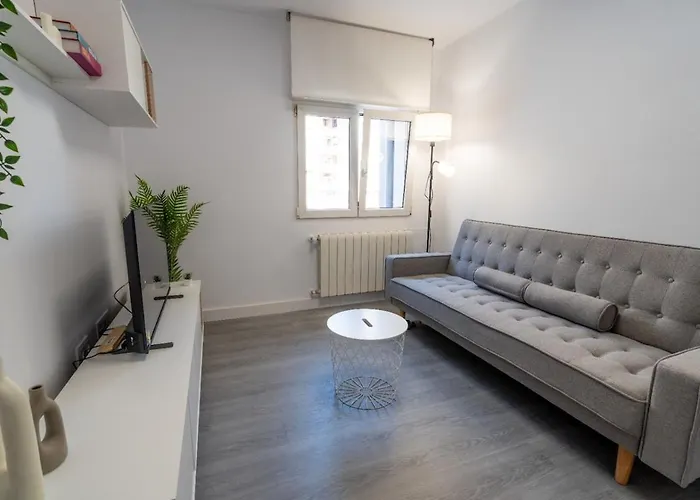 Appartamento Piso Nuevo Bien Situado