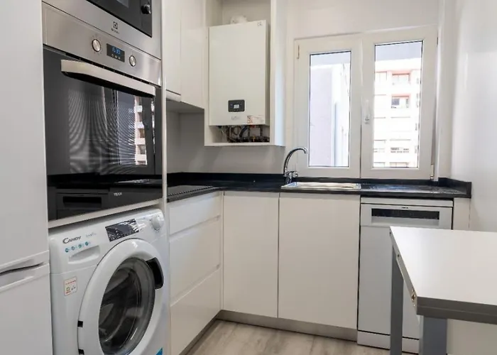 Piso Nuevo Bien Situado Appartamento *