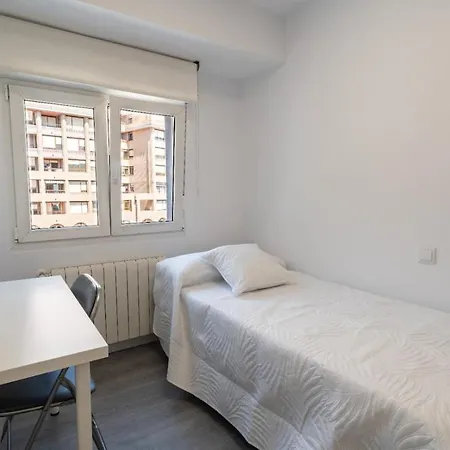 Διαμέρισμα Piso Nuevo Bien Situado