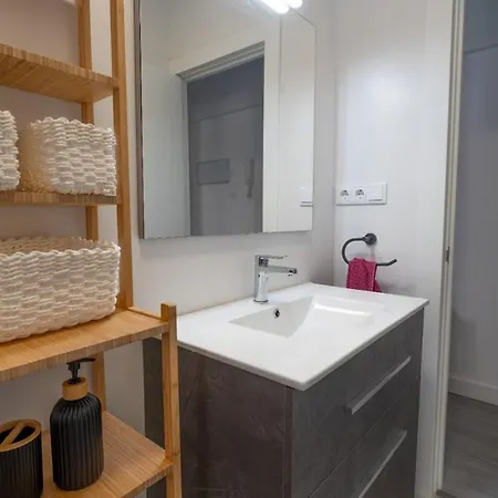 Piso Nuevo Bien Situado * Σανταντέρ